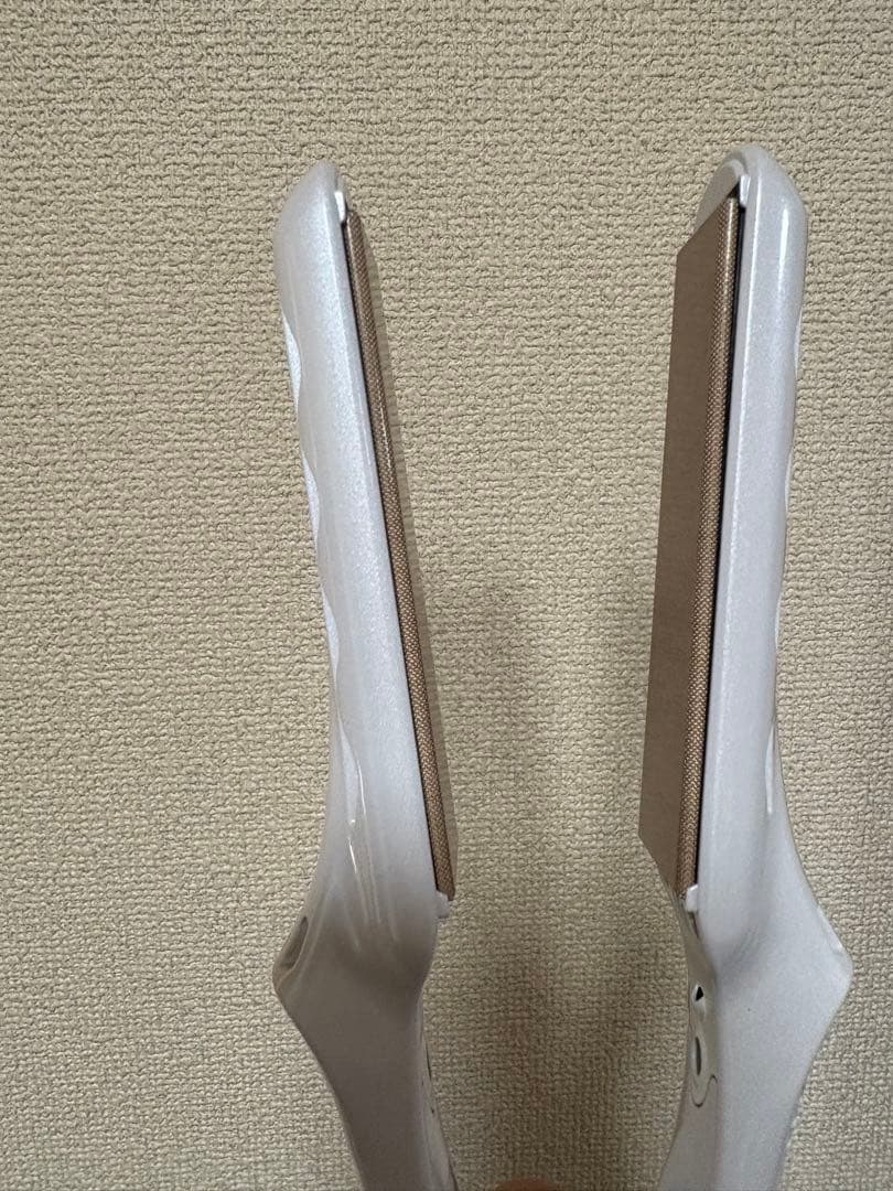 美品　絹女 KINUJO キヌージョ ヘアアイロン ストレート アイロン