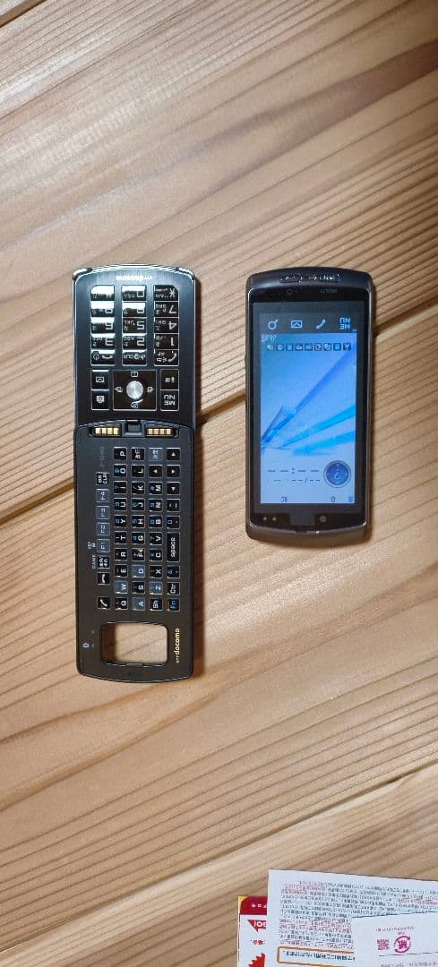 【新品未使用】レア　セパレート型携帯　docomo　FOMA F-04B