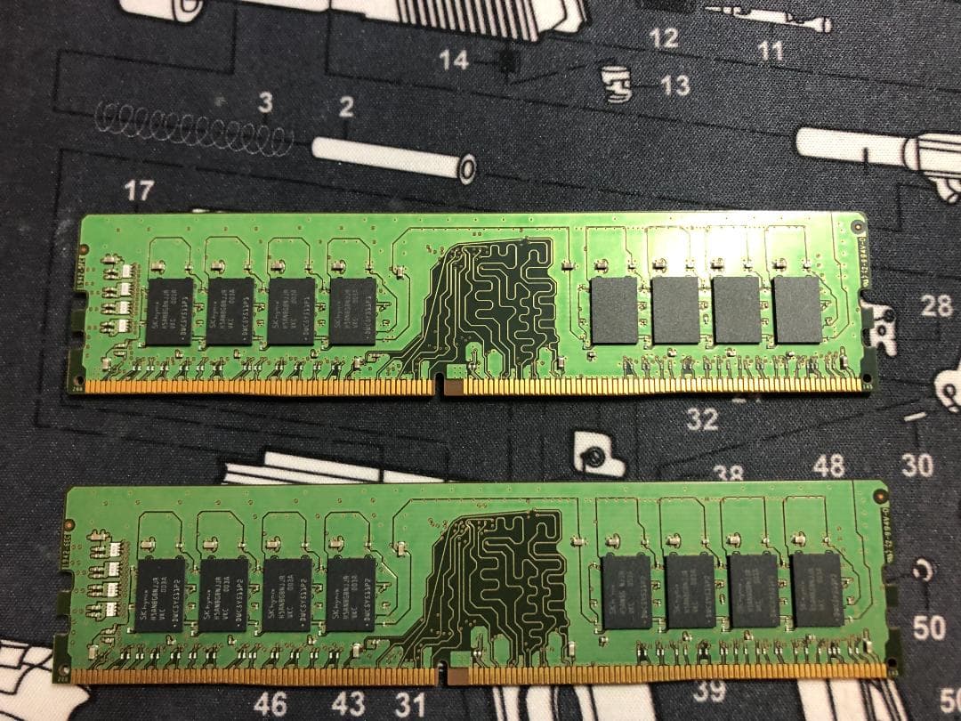 メモリ16Gx2枚組 合計32G DDR4 2666MHz hynix