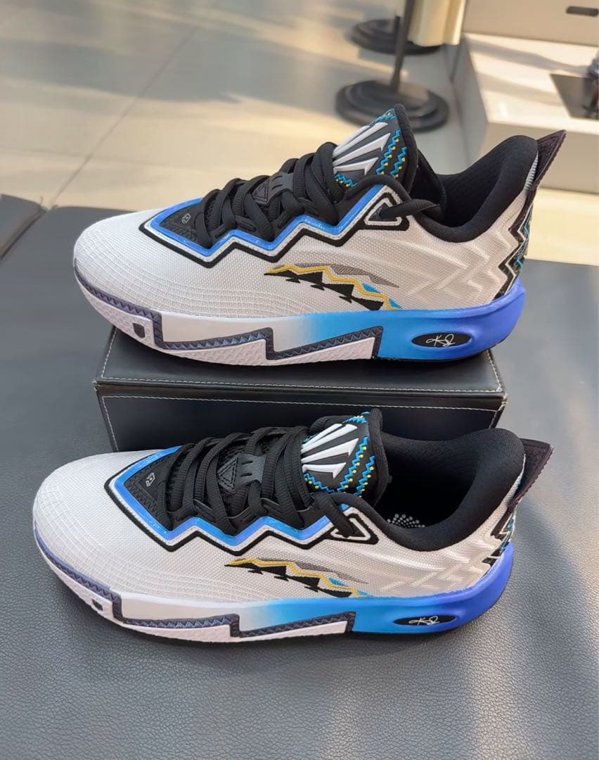 ANTA KAI2 Dallas サイズ: US 10.5