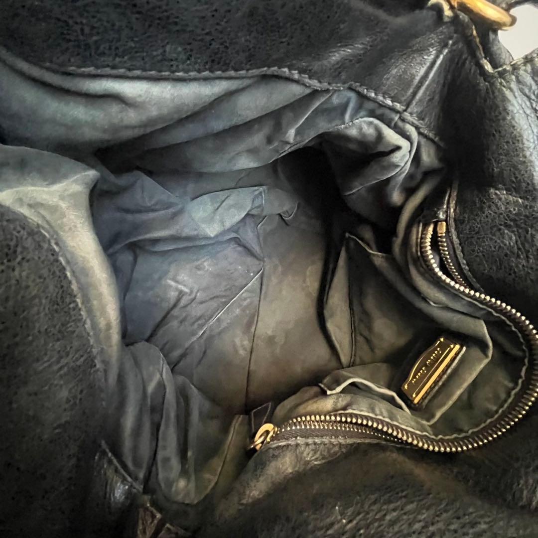 MIUMIU ミュウミュウ　ハンドバッグ　レザー　ブラック　黒