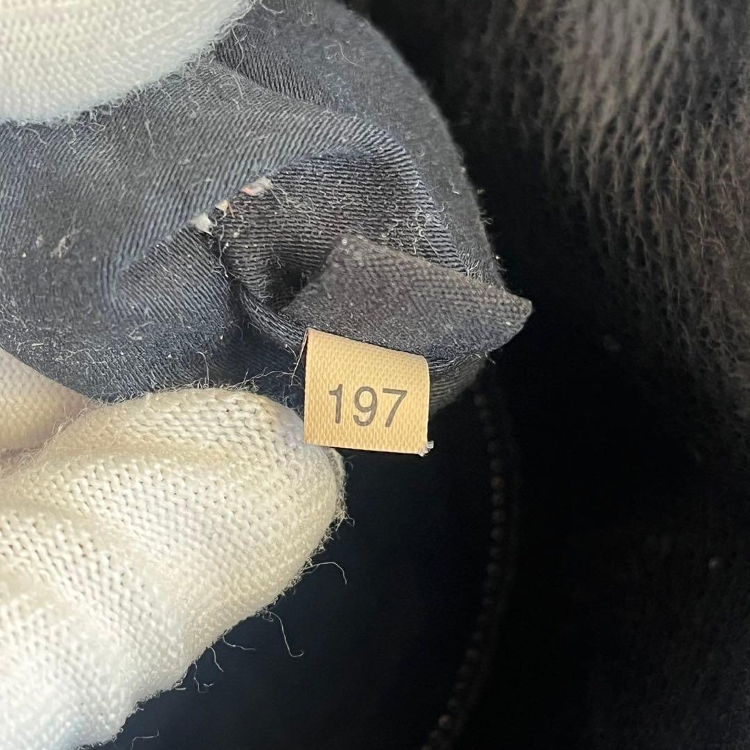 MIUMIU ミュウミュウ　ハンドバッグ　レザー　ブラック　黒