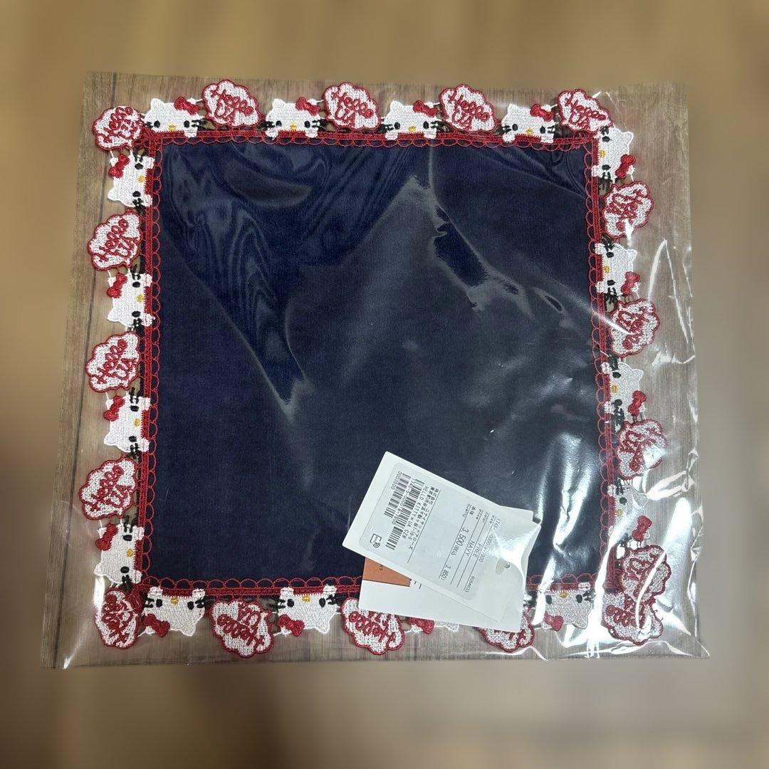 ユナイテッドアローズ×ハローキティ×近沢レース　ハンカチ