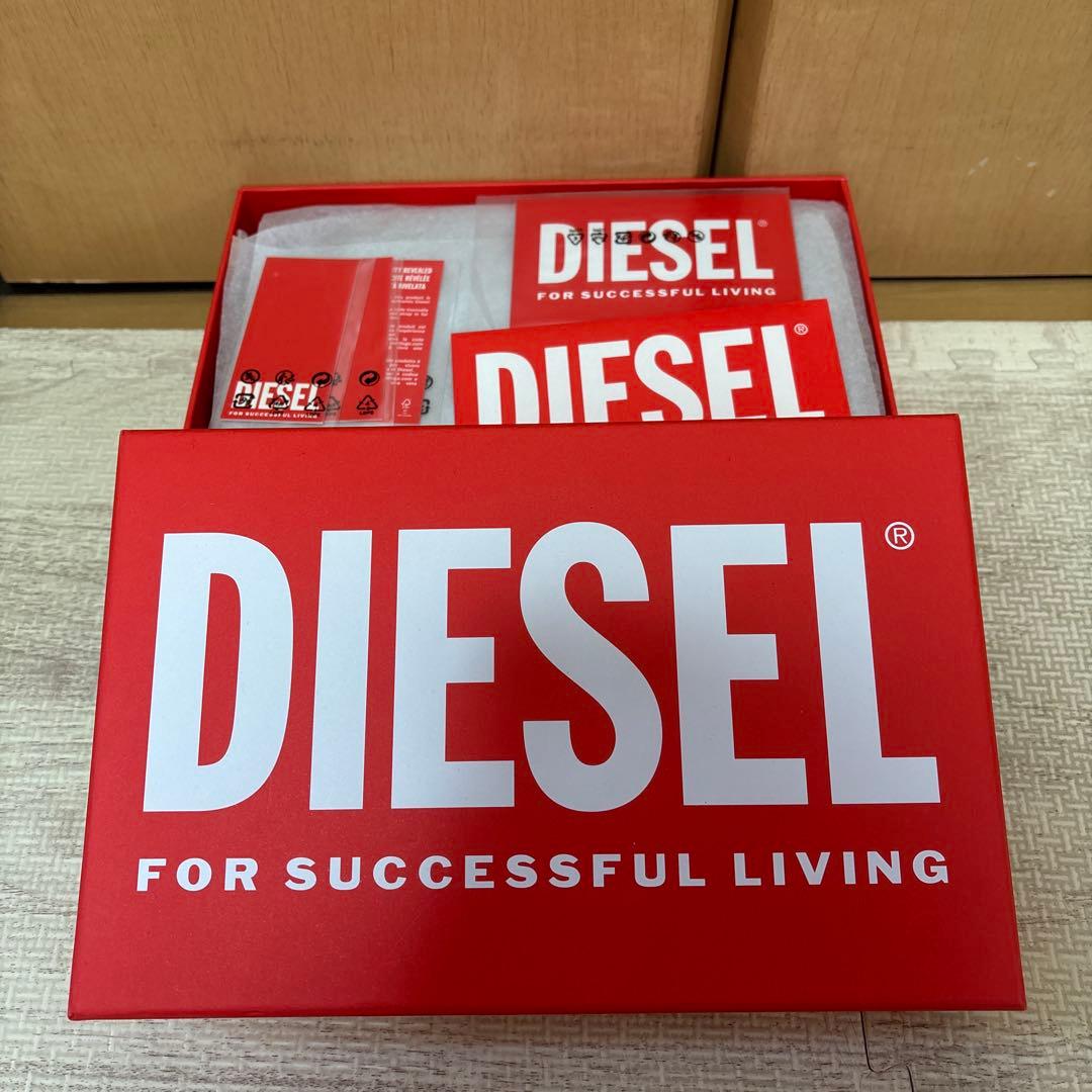 本最終　DIESEL Charm-D Continental Zip L 新品