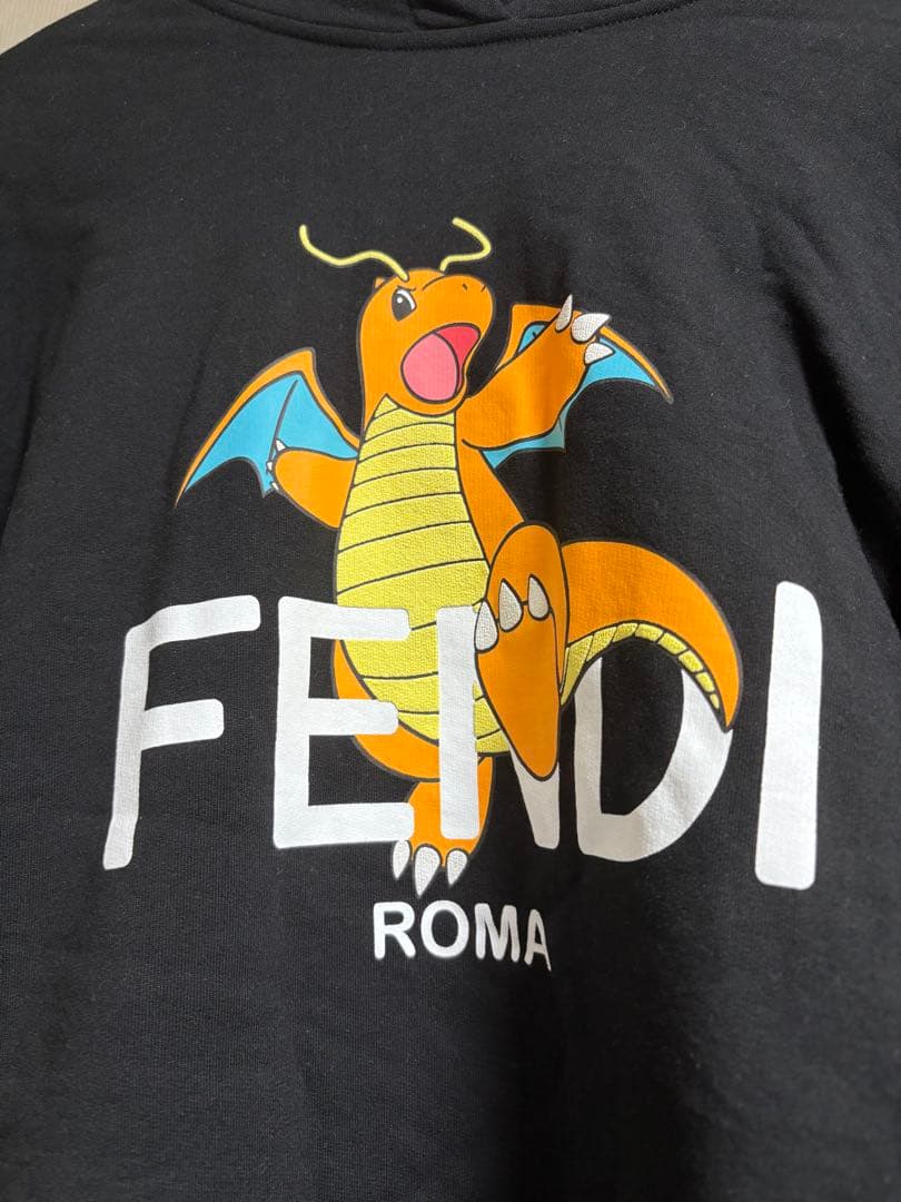 【美品】FENDI FRGMT POKEMON コラボ パーカー カイリュー M