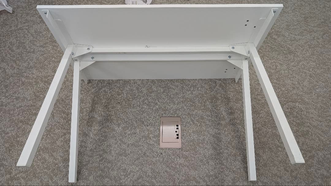 IKEA TROTTEN トロッテン デスク 140x80 cm