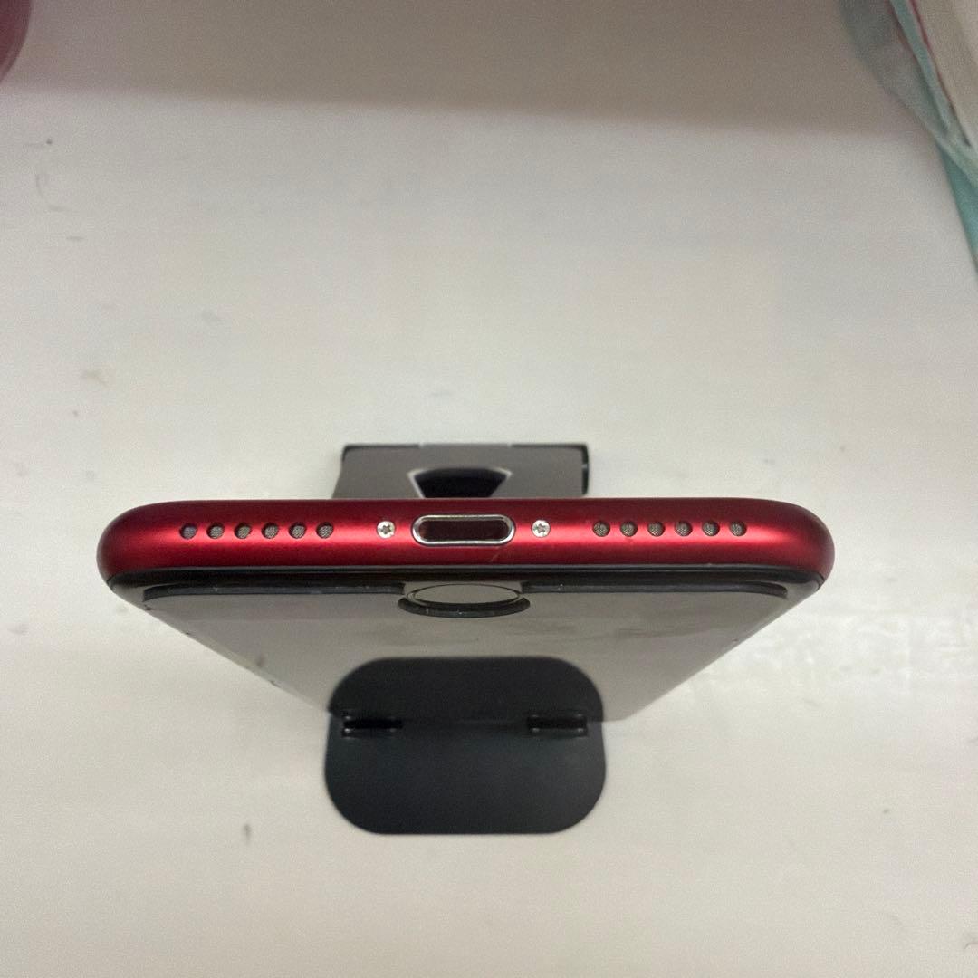 Apple iPhone SE 第2世代 64GB レッド　本体