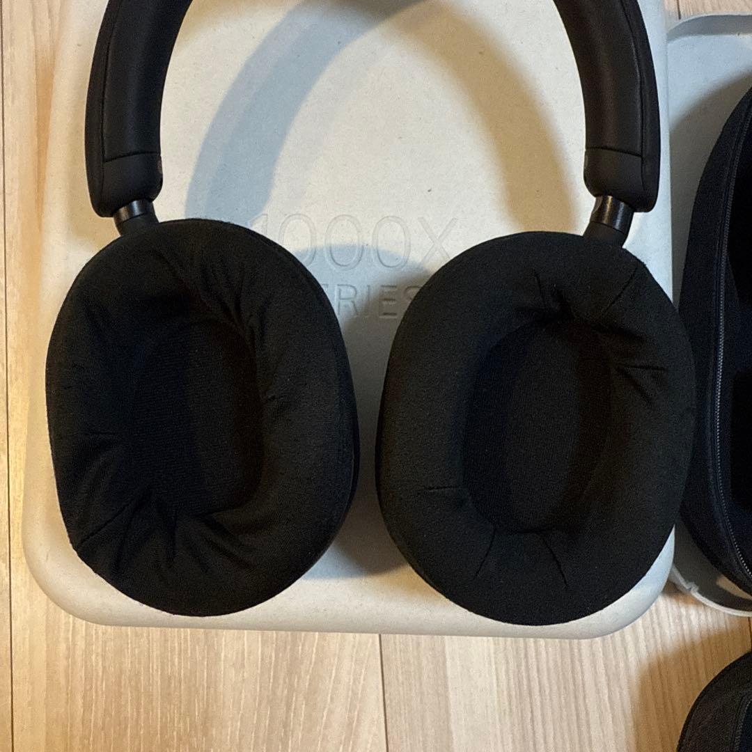 【美品】SONY WH-1000XM5 ワイヤレスヘッドホン 黒