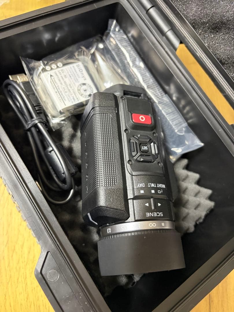 SIONYX aurora CDV-200Cハードケース付き サバゲーなどにも