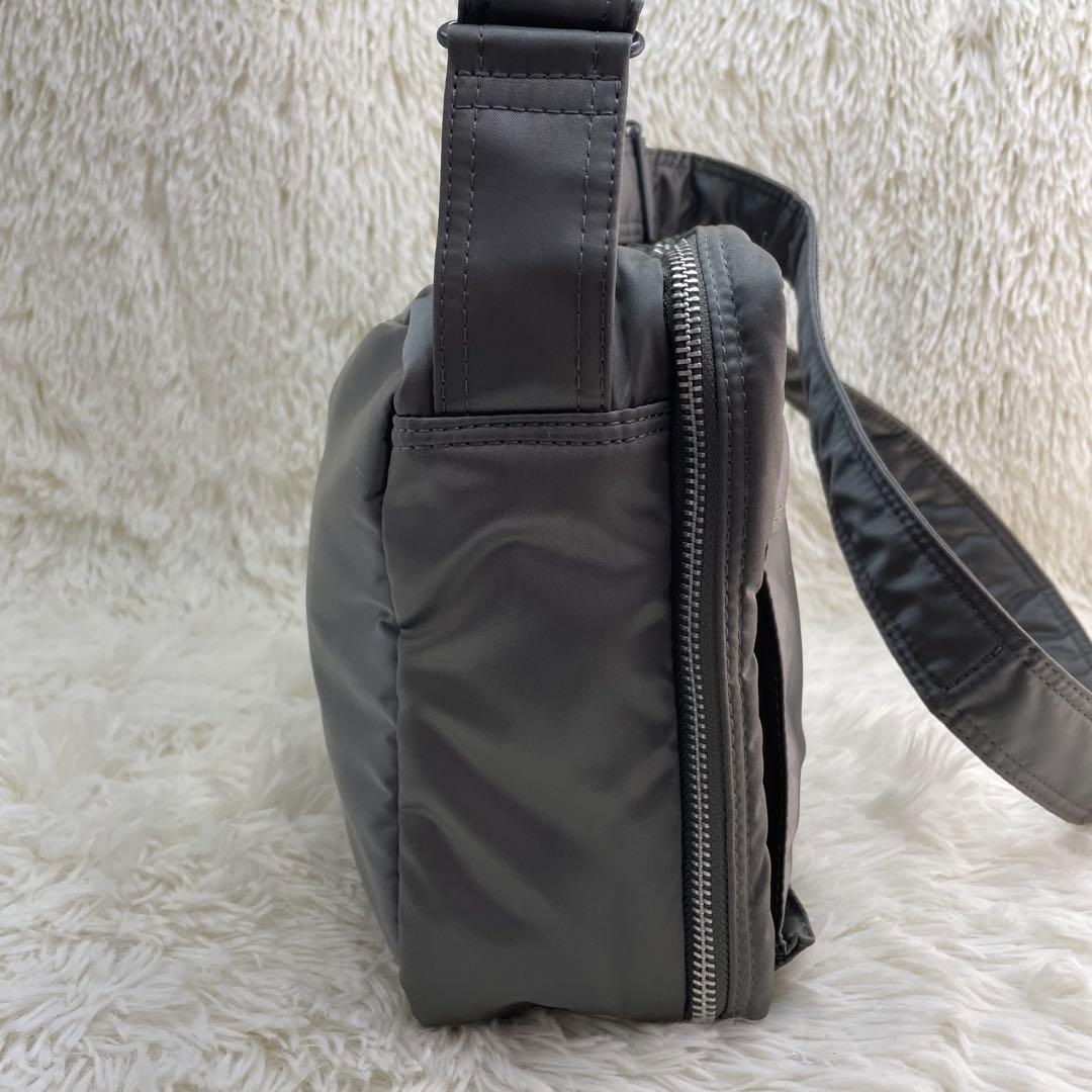 【極美品】ポーター タンカー ショルダーバッグ ダブルジップ シルバーグレー　L