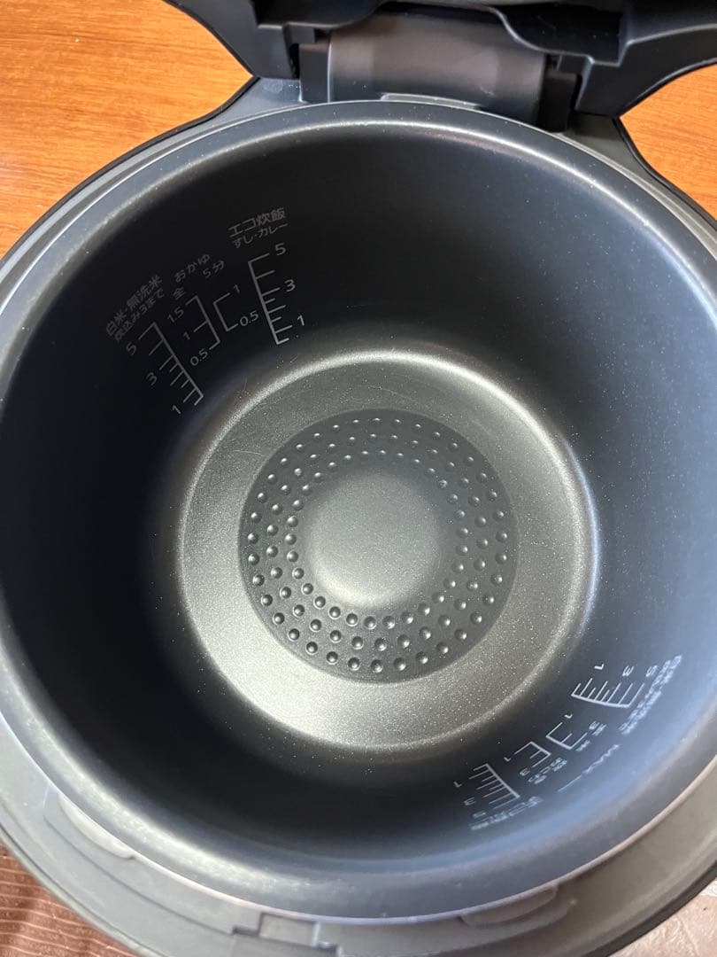 「2024年製」美品 Panasonic SR-CR10A 圧力IH炊飯器