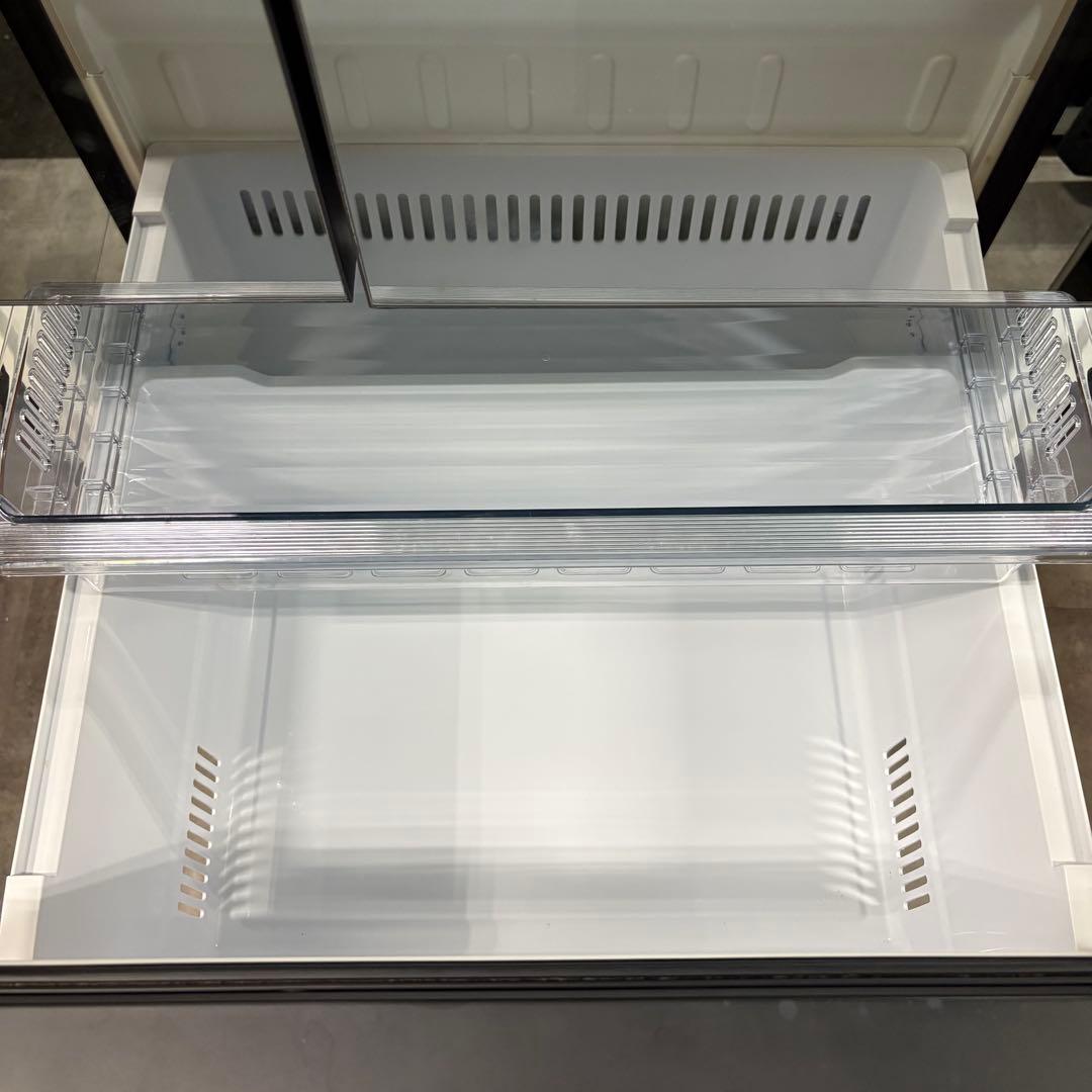 一都三県限定　配送設置無料　冷蔵庫　4ドア　TWINBIRD 2023年製