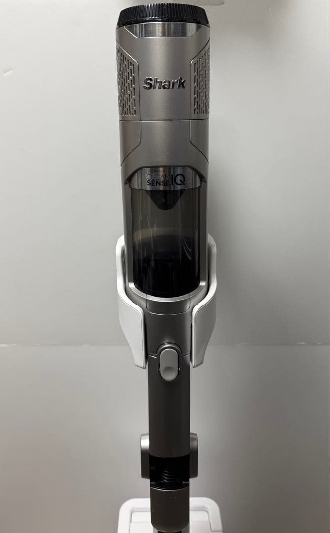 shark◇CleanSense iQ+◇IW3241J ライトチタニウム