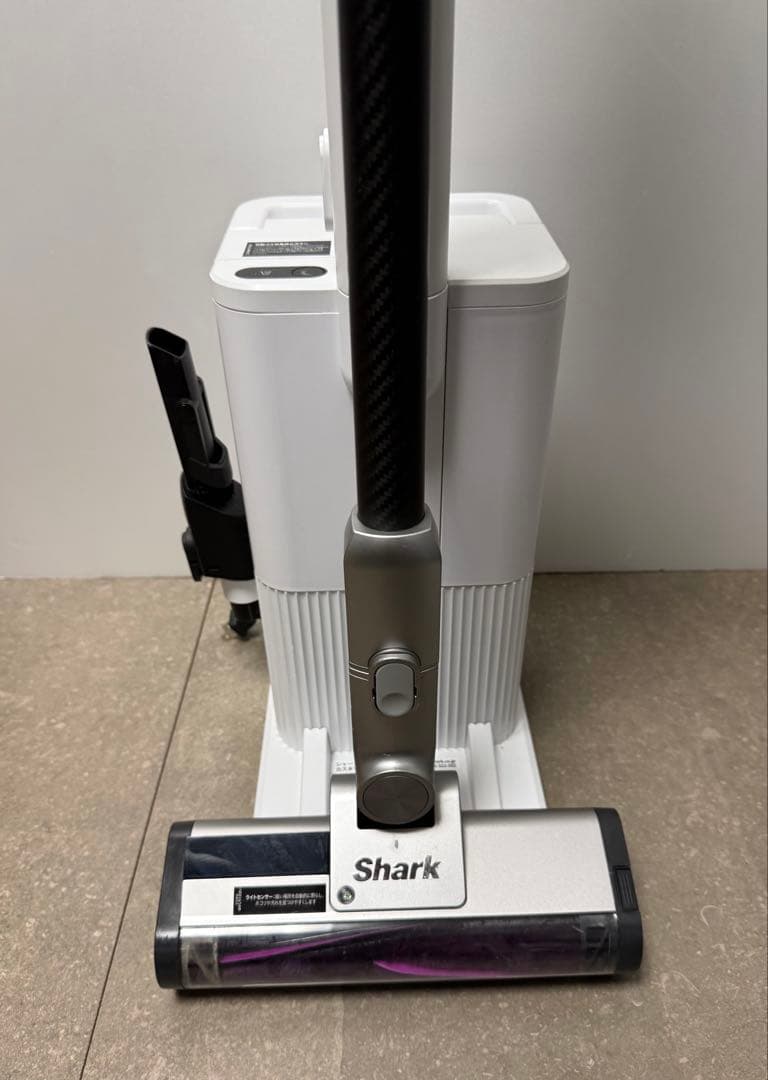 shark◇CleanSense iQ+◇IW3241J ライトチタニウム