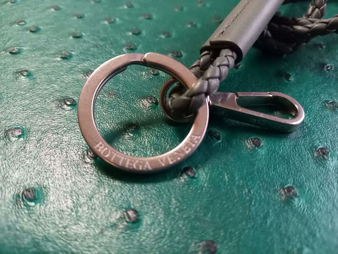 新品、未使用。ボッテガヴェネタ　キーリング　イントレチャート