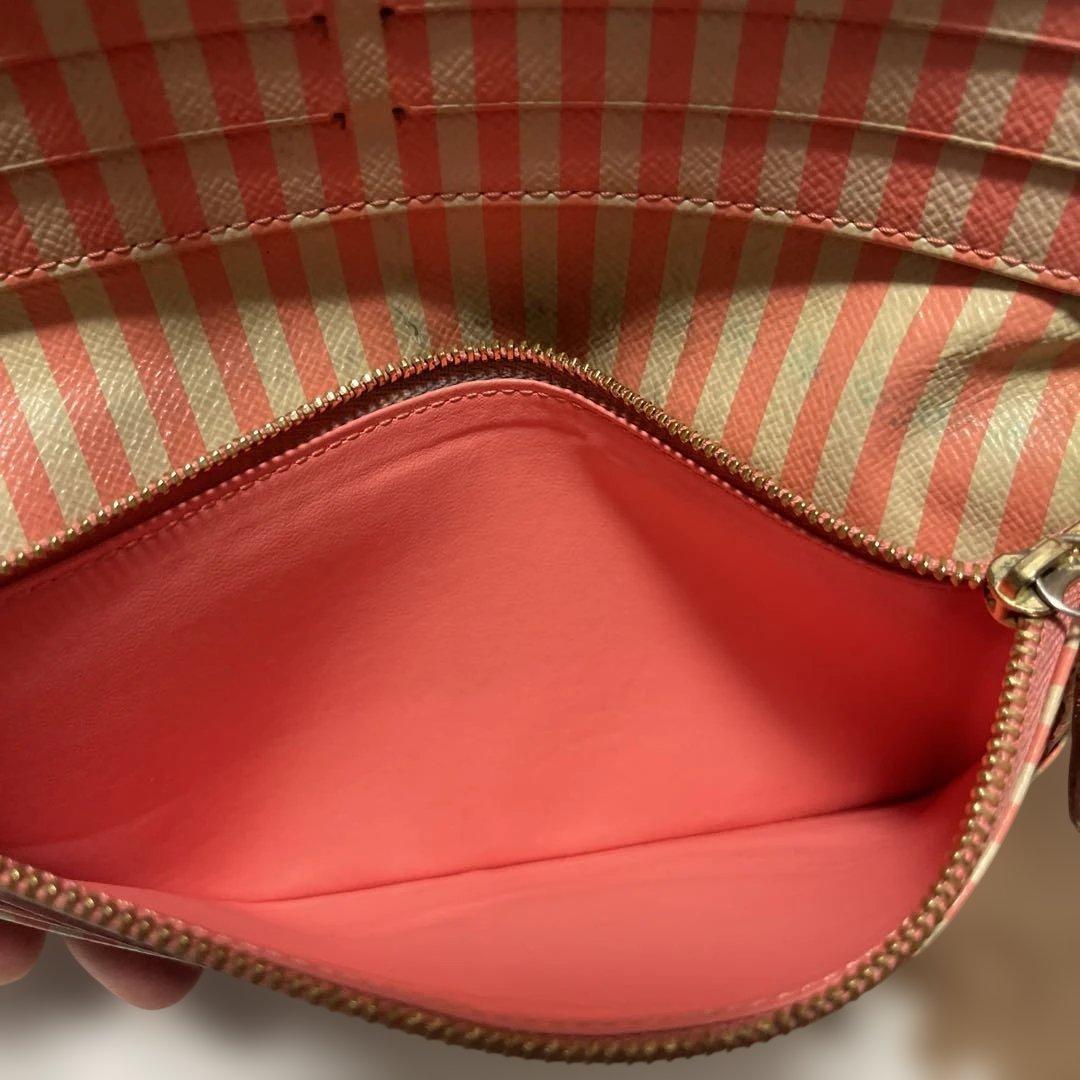 ジ*ー様 Louis Vuitton 長財布 トランクデザイン 2014年クリス