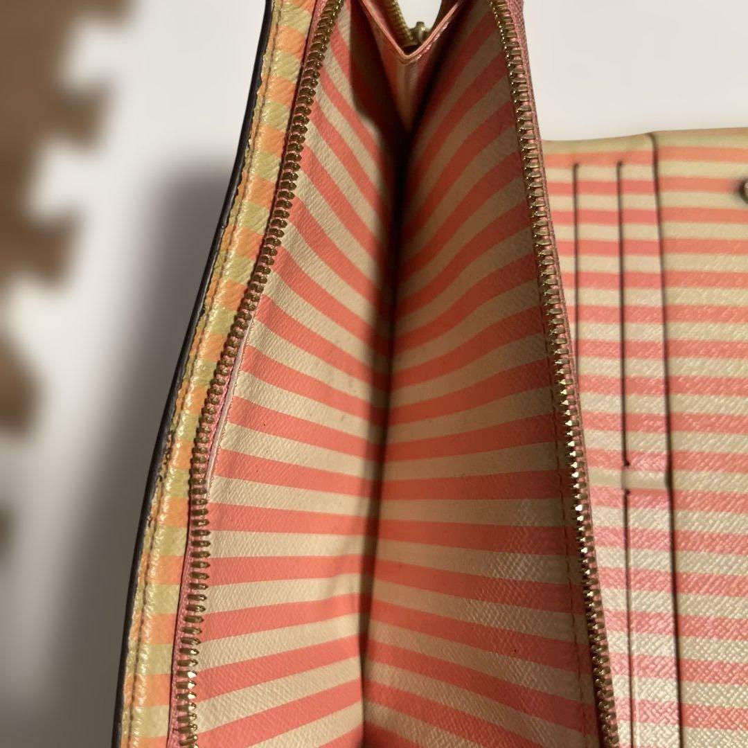 ジ*ー様 Louis Vuitton 長財布 トランクデザイン 2014年クリス