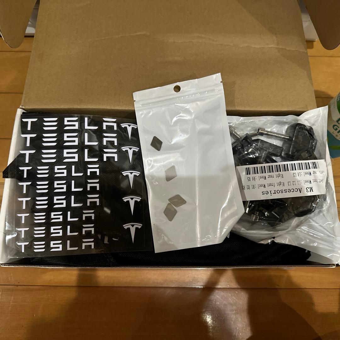 キャリパーカバー 2017 ～ 2023 テスラ モデル 3 用