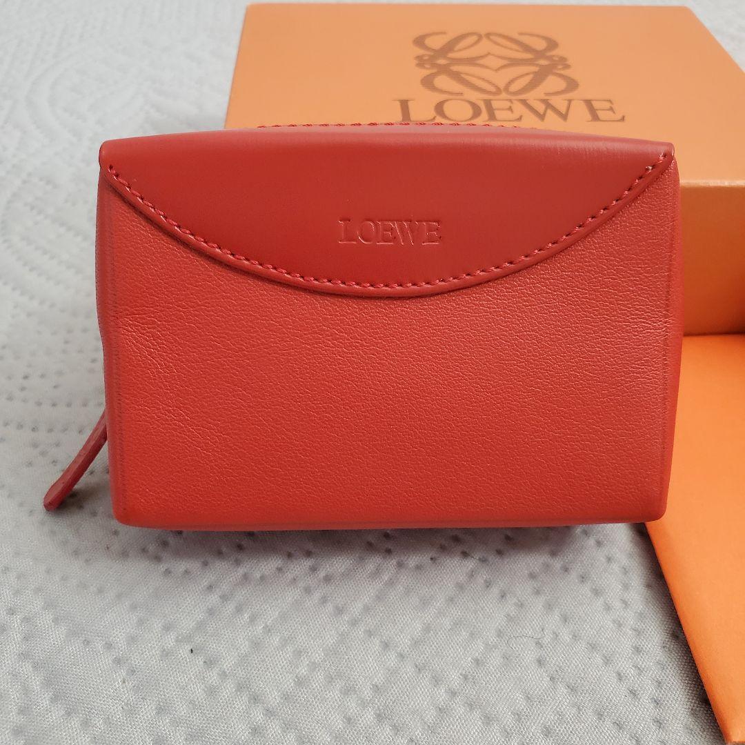 未使用品 LOEWE ロエベ レザー ケース ミニポーチ レッド