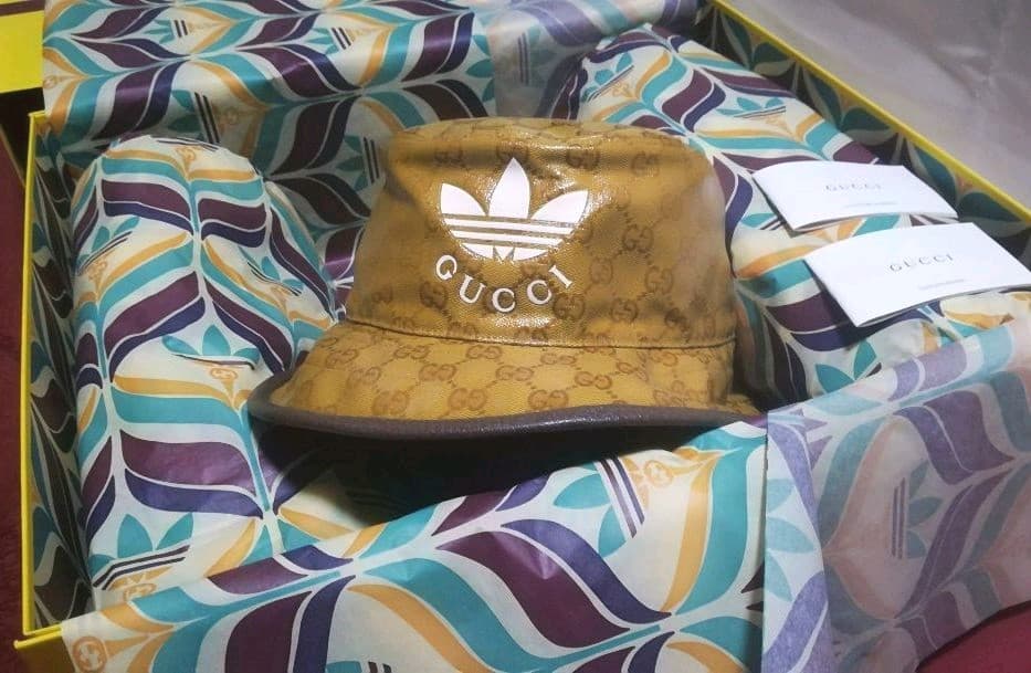 【新品　専用箱付き】adidas Gucci　アディダス　グッチ　ハット　帽子