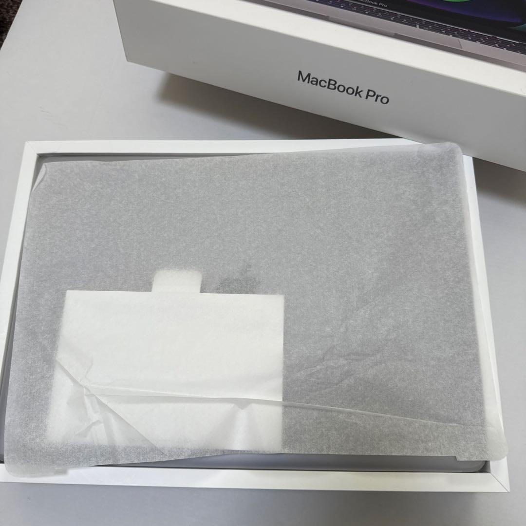 MacBook Pro 13 バッテリー89回　MagicMouse付