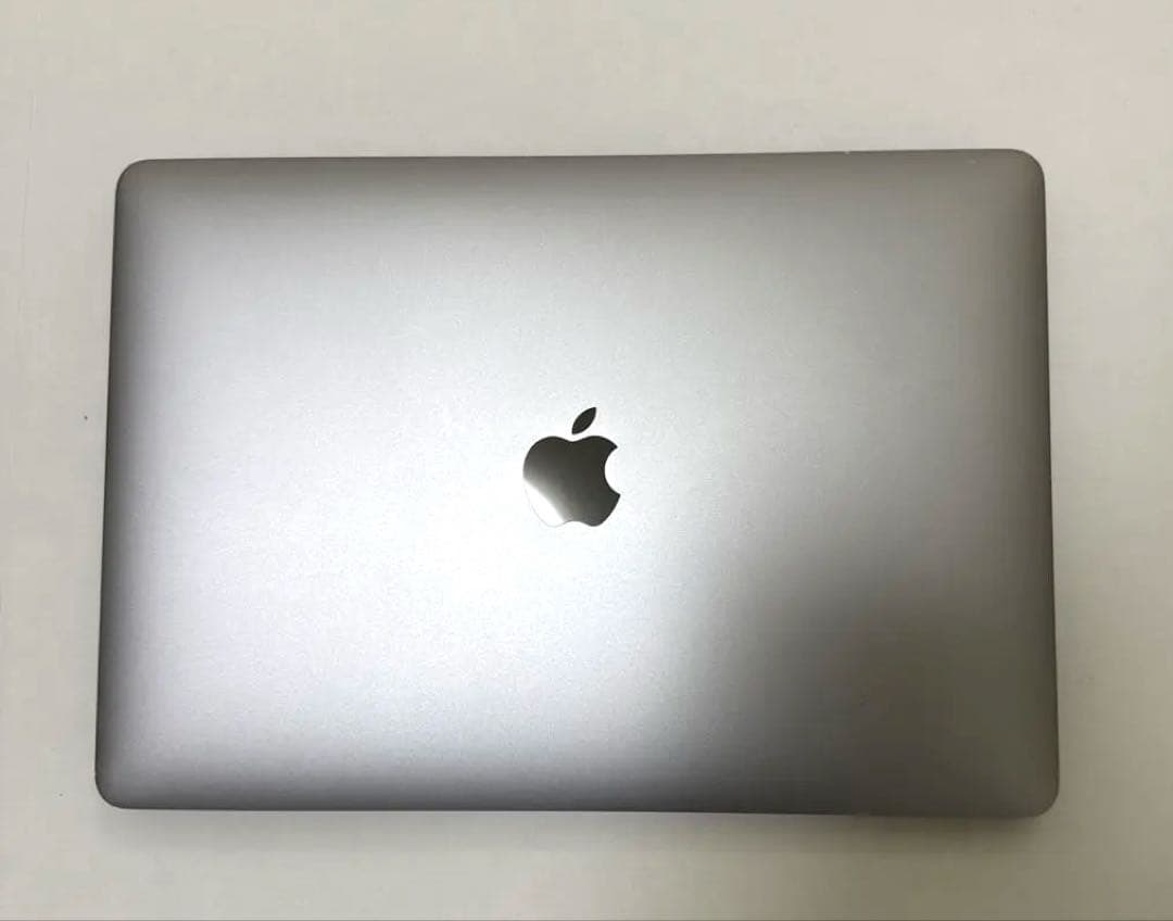 MacBook Pro 13 バッテリー89回　MagicMouse付