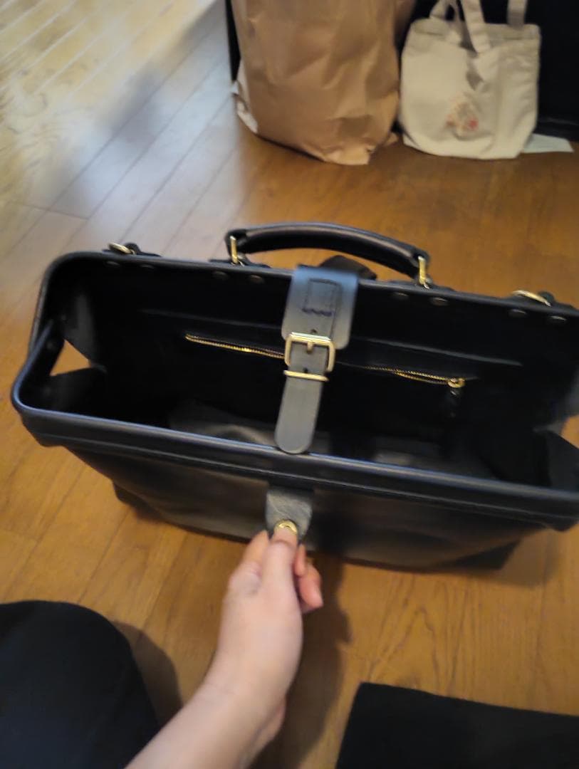 早いもの勝ち！お値下げヘルツソフトダレスバッグMsizeBlack