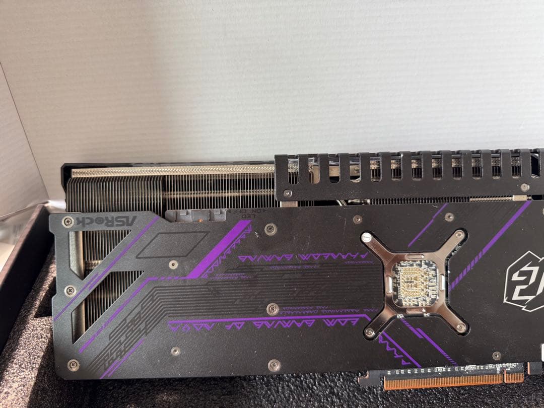 グラフィックボード・グラボ・ビデオカード Asrock RX 7800 XT Phantom Gaming 16GB OC