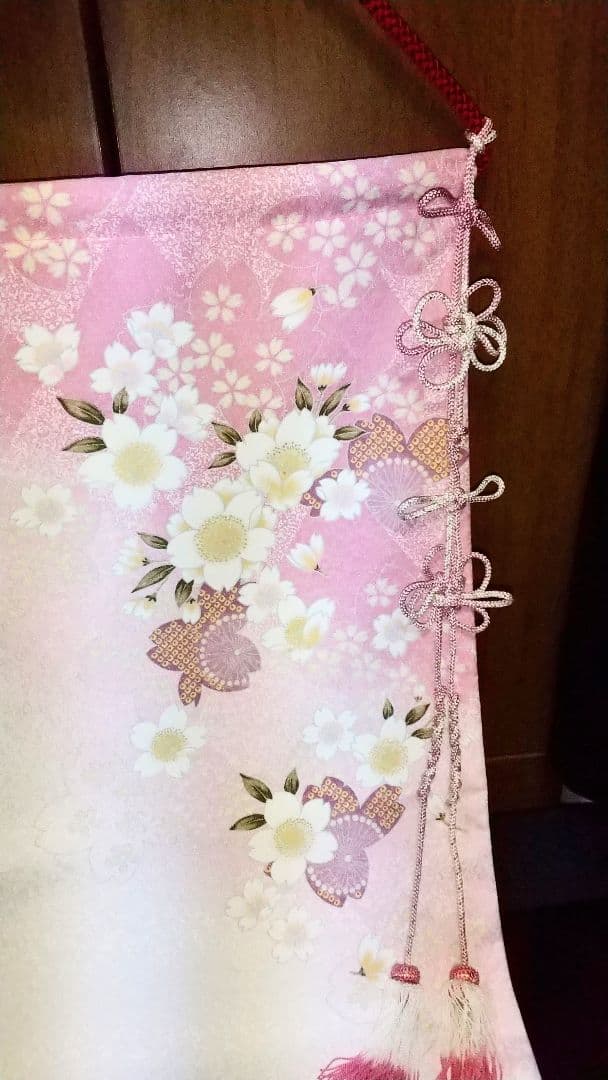 ナナちゃん大人でも飾りたくなるモダン親王飾りお雛様