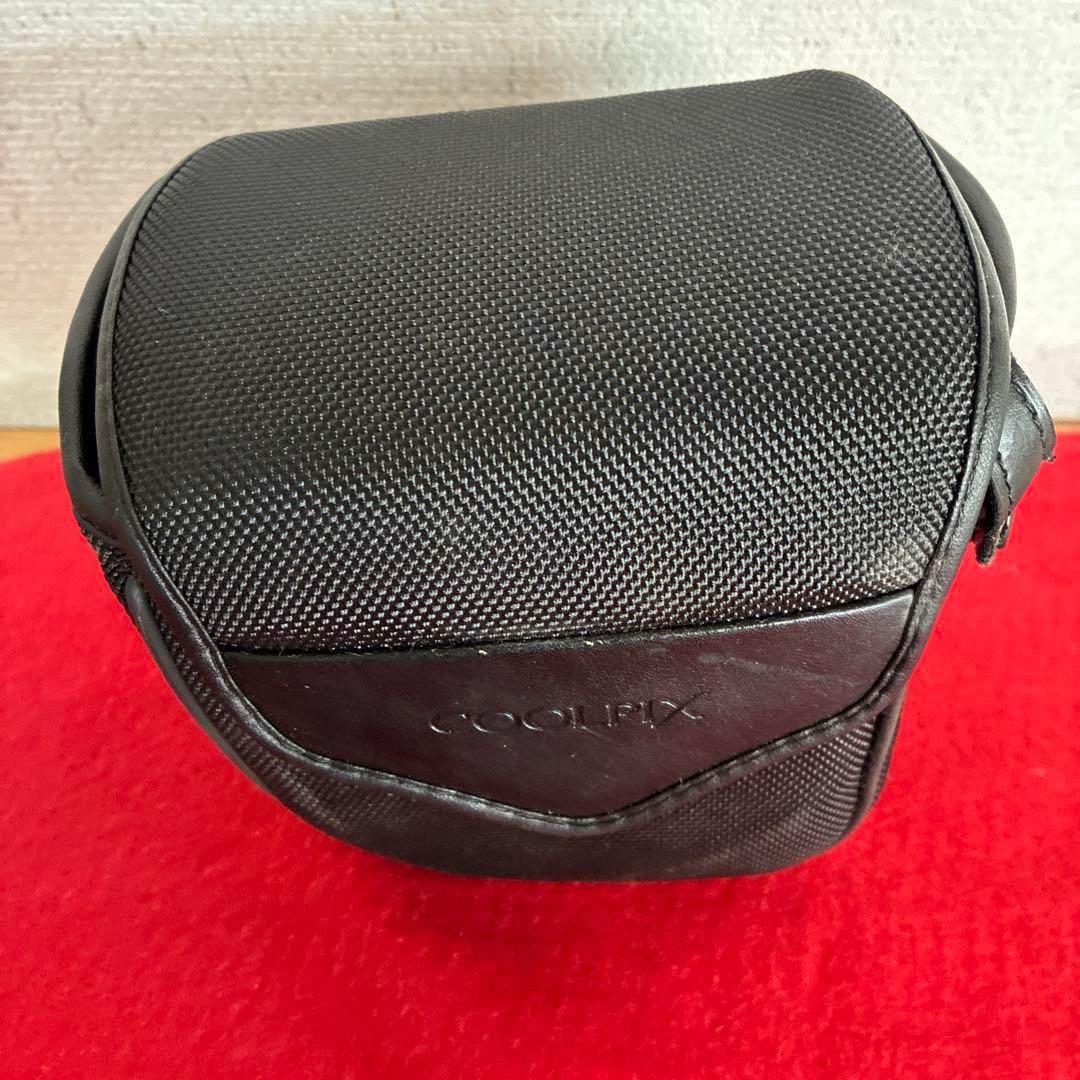 ケース付き美品　Nikon Coolpix L120 単3電池駆動
