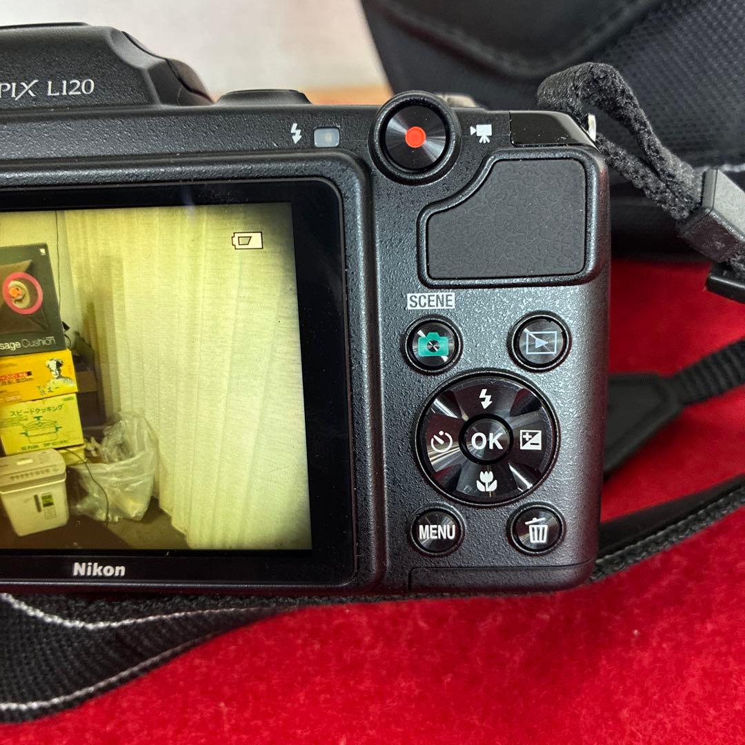 ケース付き美品　Nikon Coolpix L120 単3電池駆動