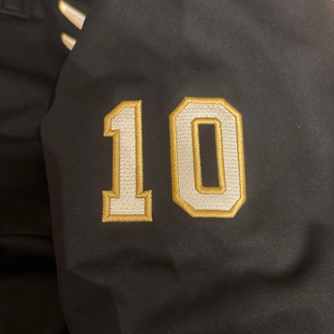 東北楽天ゴールデンイーグルス　ミズノ　クラブイーグルス プレミアム特典 パーカー