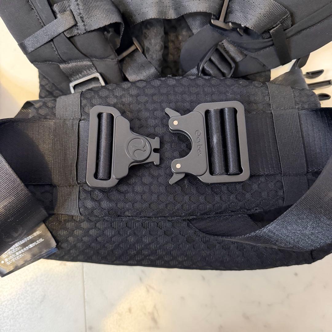 【美品・未使用】CYBEX Coya Carrier ブラック