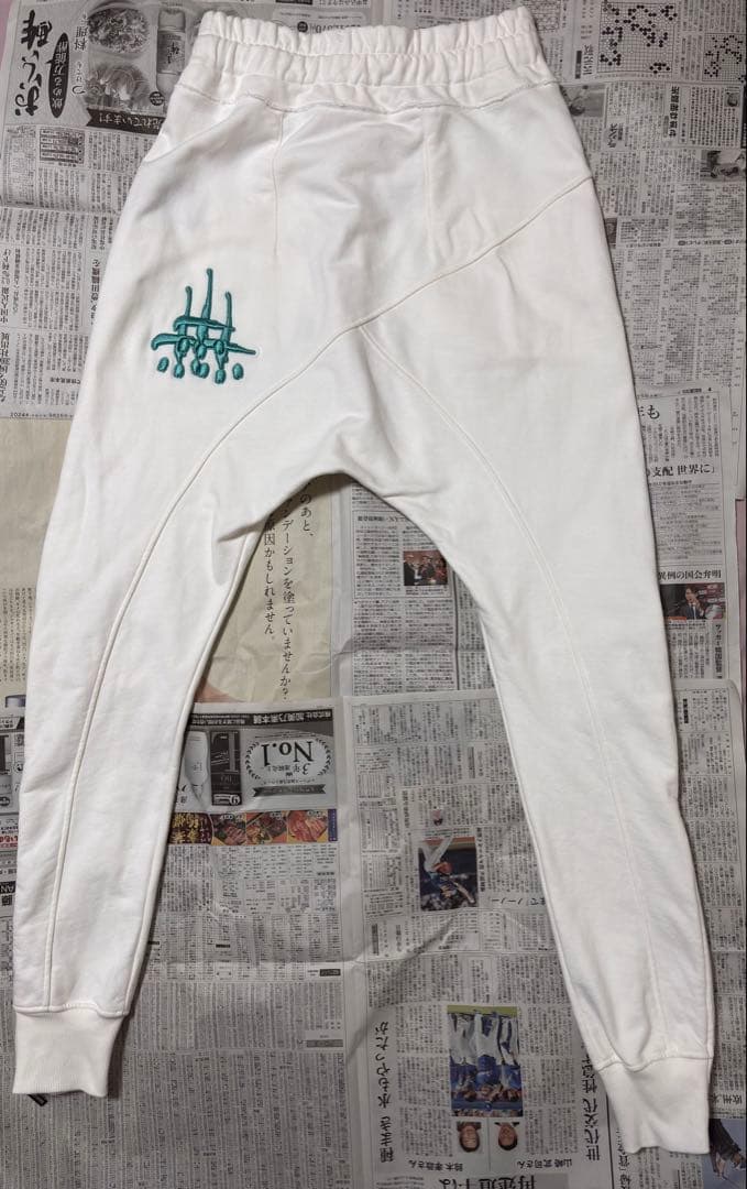 CVTVLISTカタリスト名古屋別注USUALジップパンツ　ホワイト×ターコイズ