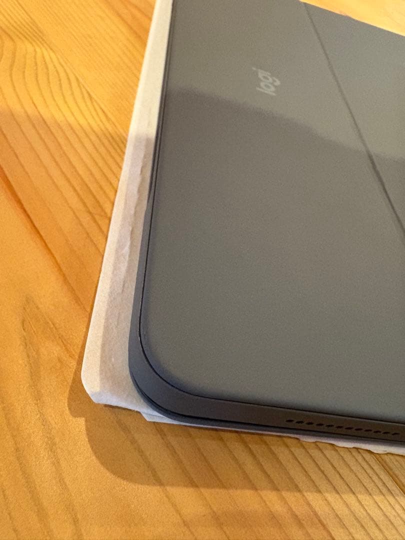 ロジクール Combo Touch iPad Air 13インチ M3 & M2