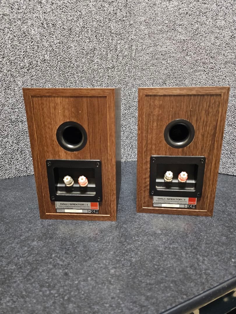 DALI ブックシェルフスピーカー ダークウッド