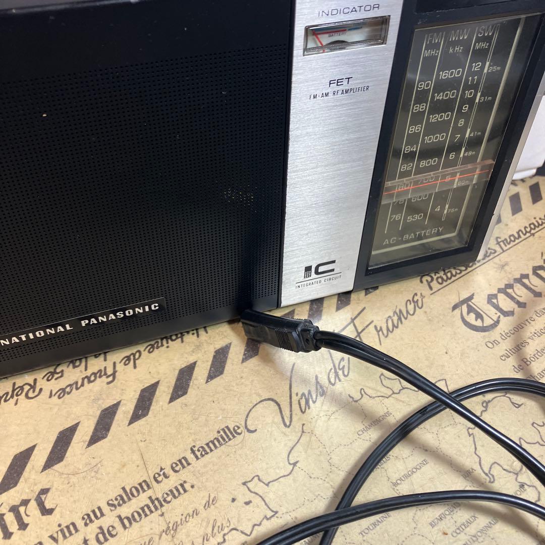 これぐらい美品だと持っていても気持ちが良いですね　ナショナル　ワールドボーイGX