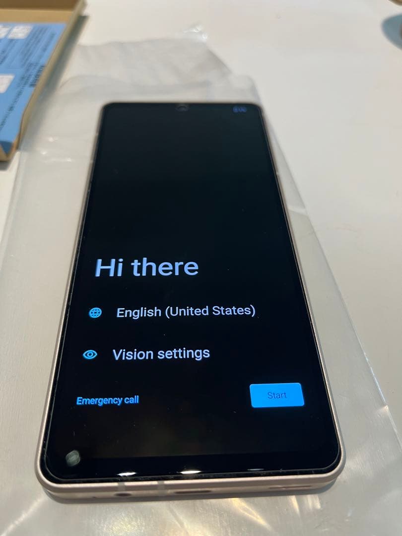 AQUOS sense8 SH-M26 シルバー 本体