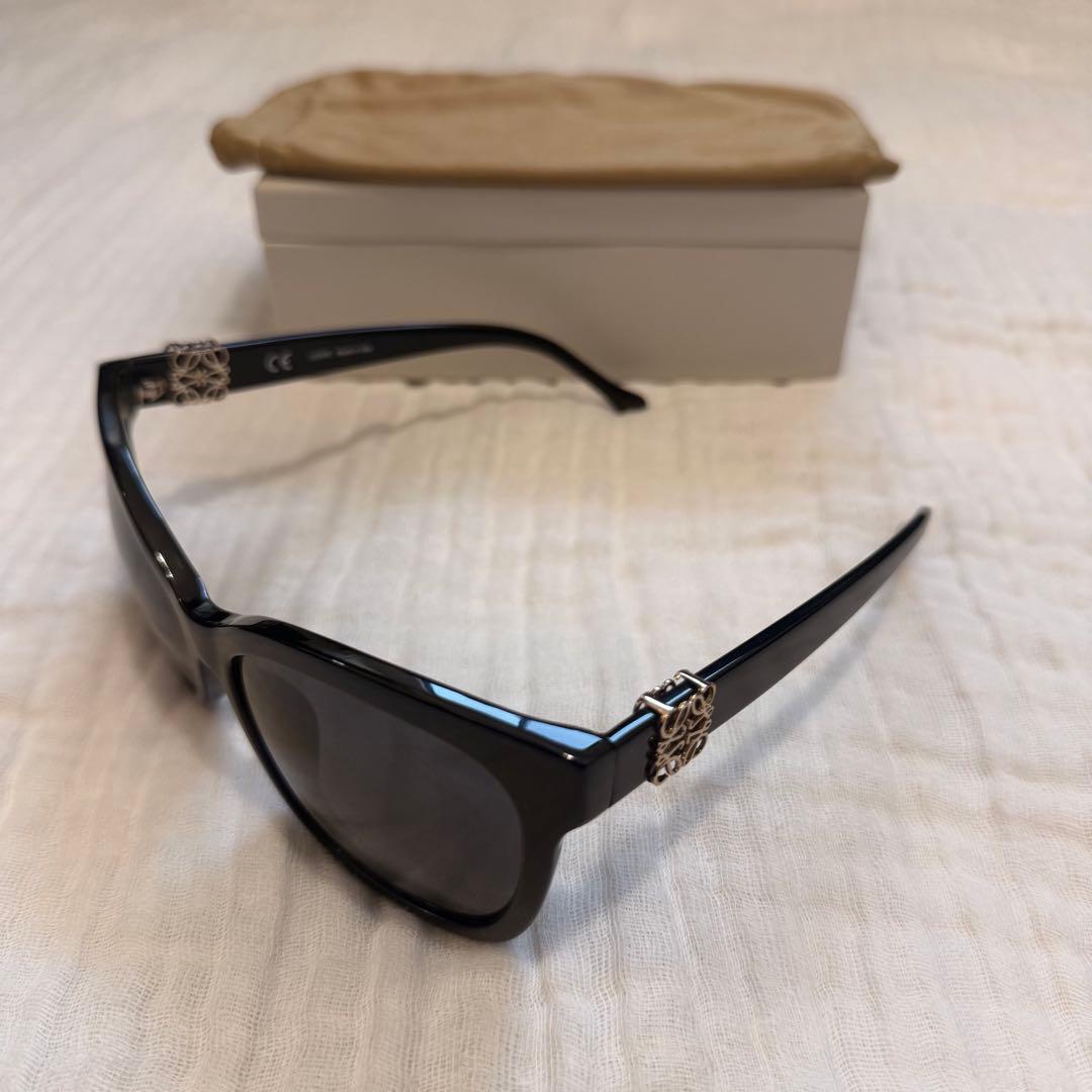 LOEWE サングラス レディース