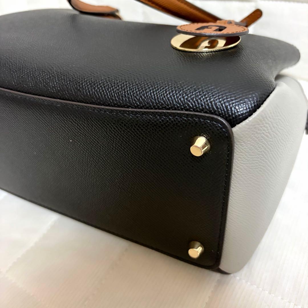 美品☆フルラ2way バイカラー　ミネルヴァトートS