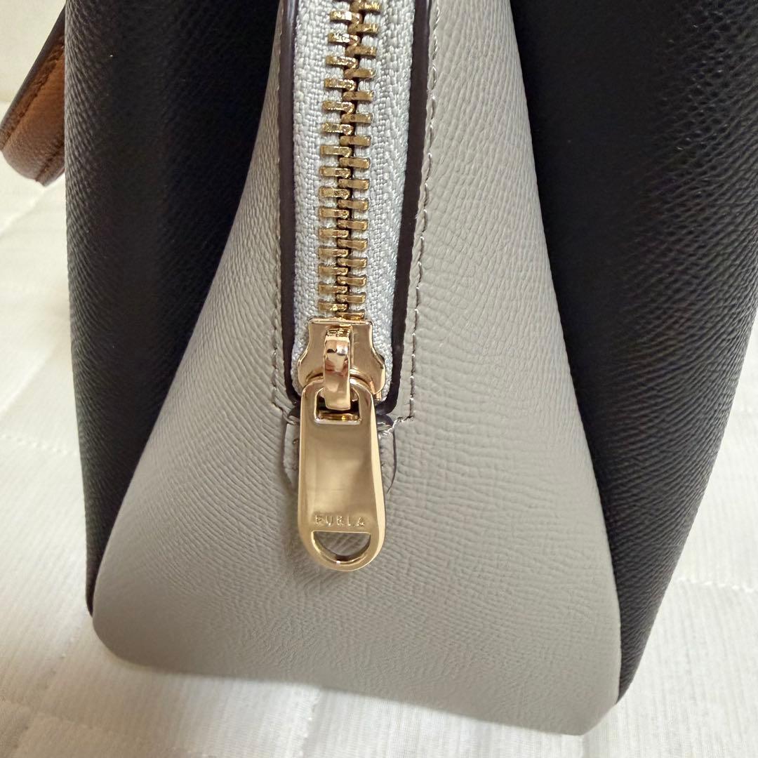 美品☆フルラ2way バイカラー　ミネルヴァトートS