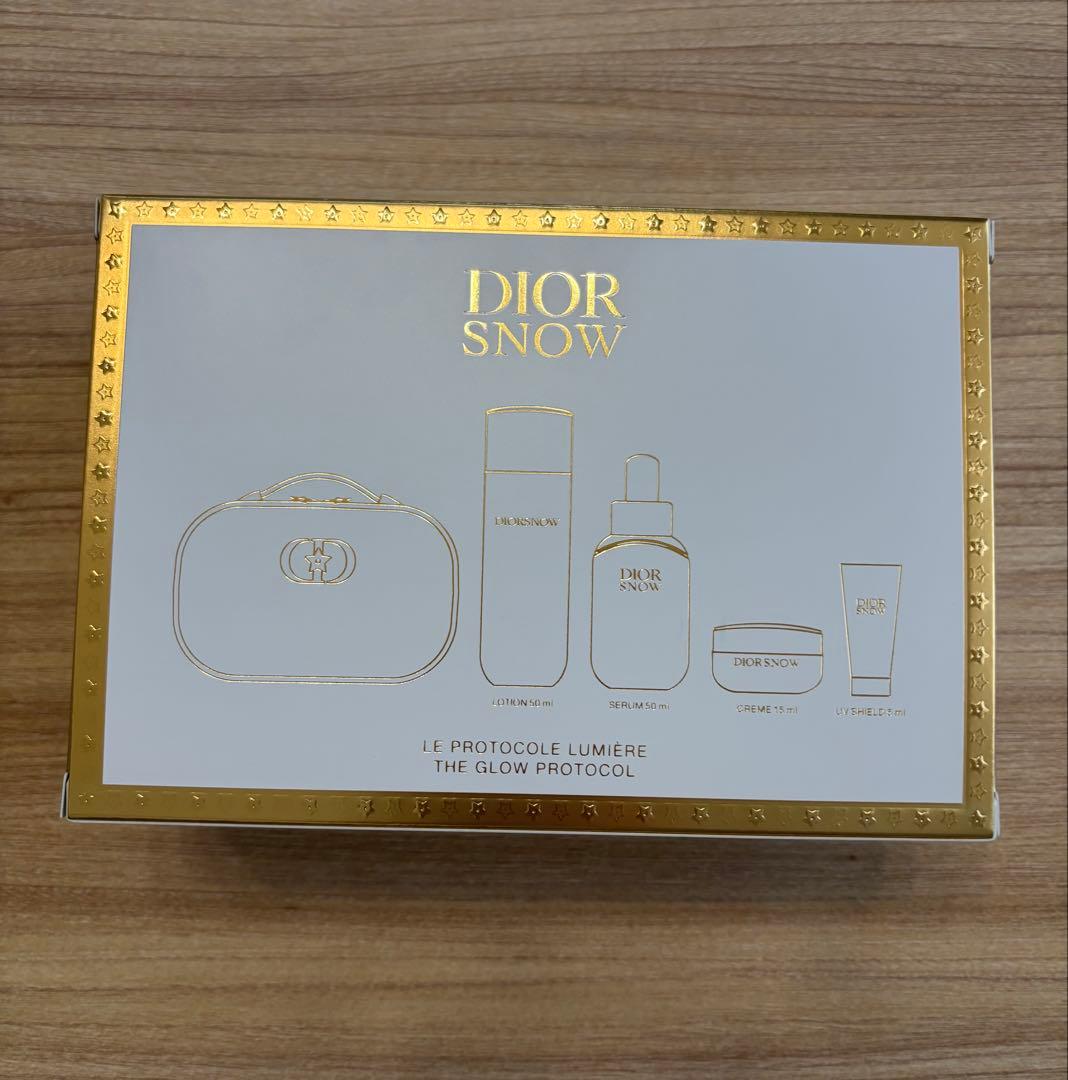 【限定品】Dior ディオール スノー エッセンス ホリデー★サンプル付
