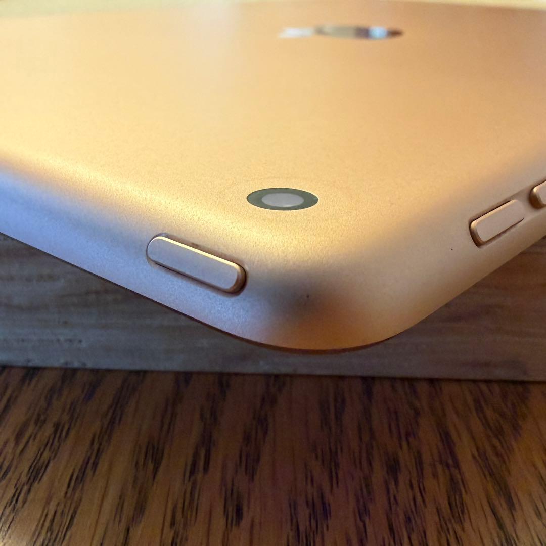 iPad 第7世代32GB Wi-Fiモデル バッテリー95% ゴールド