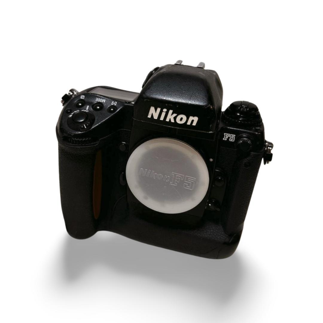 Nikon F5 ボディ シャッター確認済 キャップ付