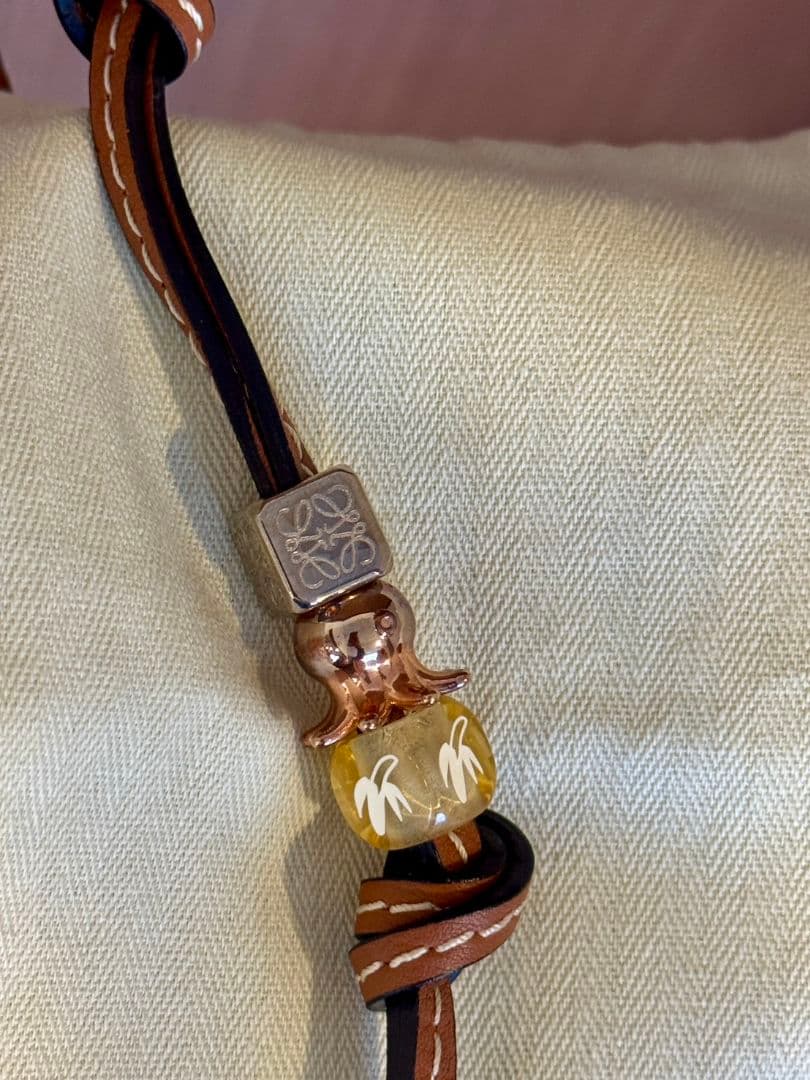 ロエベ　LOEWE　パーソナライズチャーム　バナナ　オクトパス
