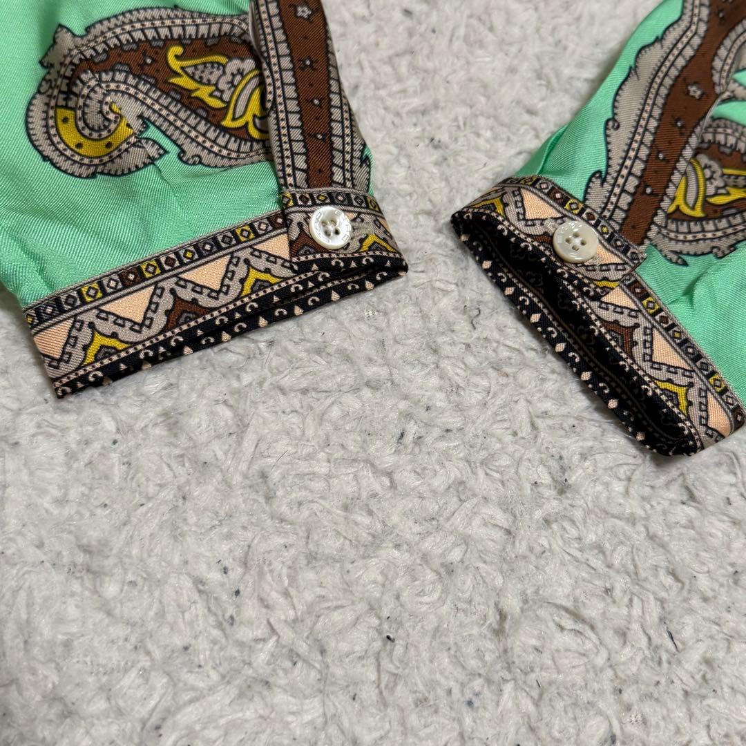 未使用タグ付きLサイズ相当　エトロ　シルク100% ペイズリー総柄　ブラウス　象