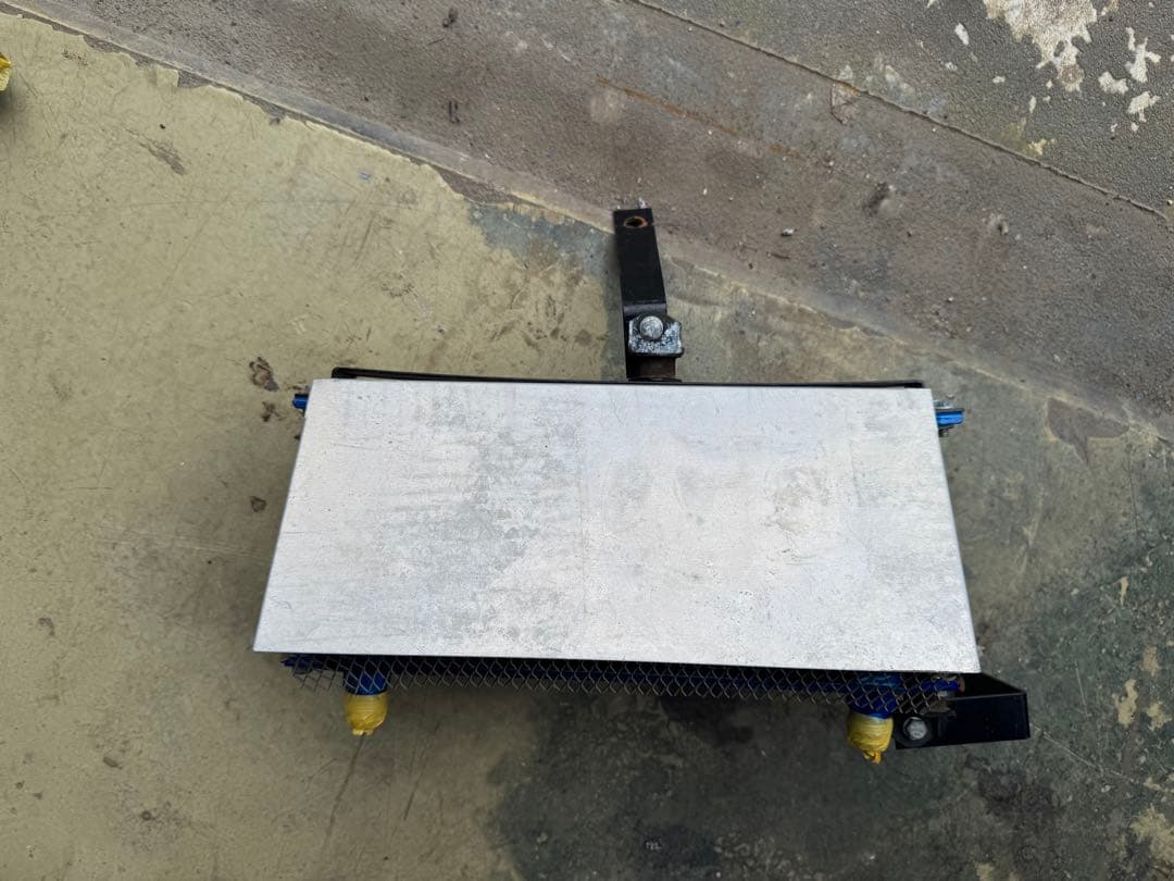 トヨタMR2 トラストオイルクーラー