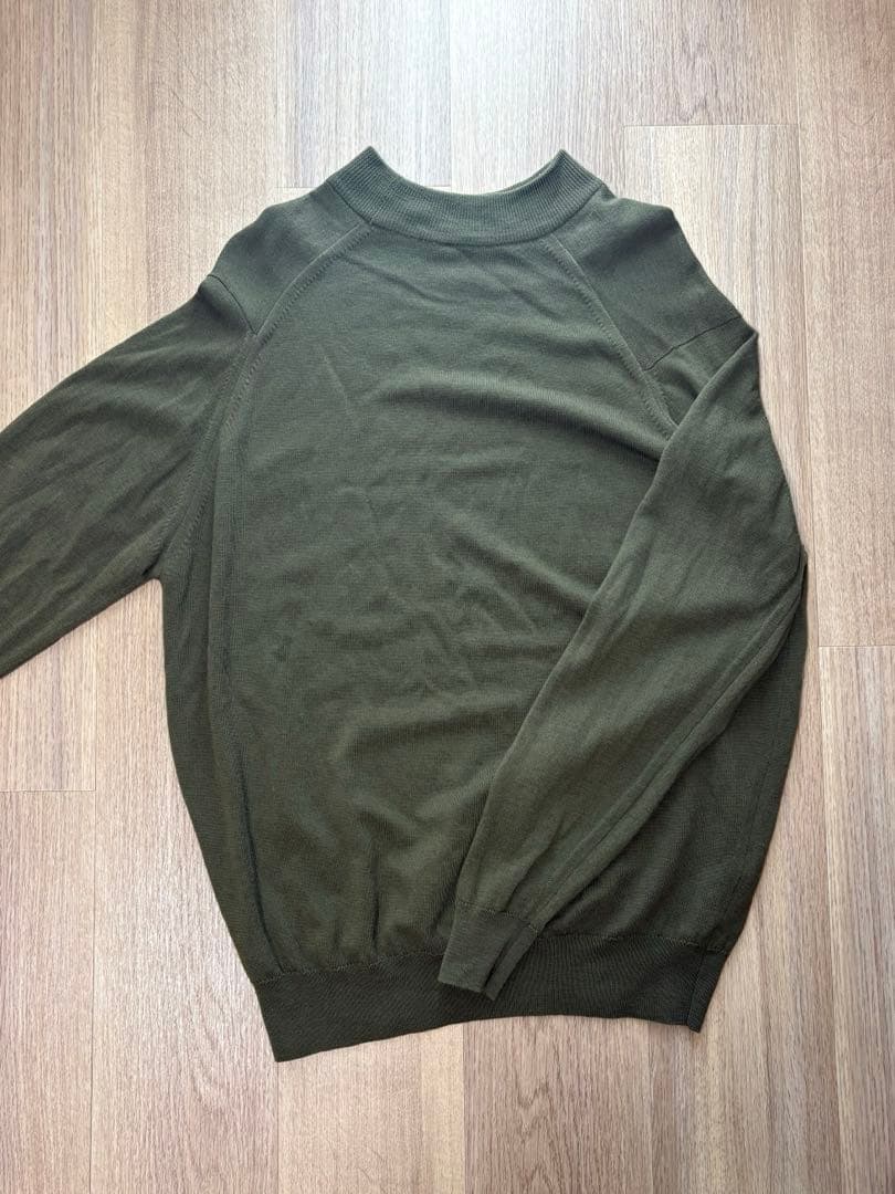 【美品】ジョンスメドレー　モックネック　L カーキ