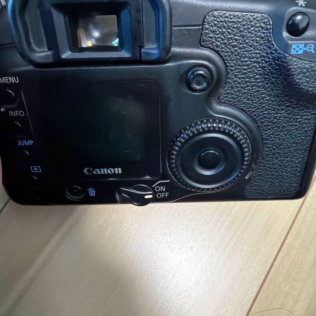 Canon EOS 20D デジタル一眼レフカメラ