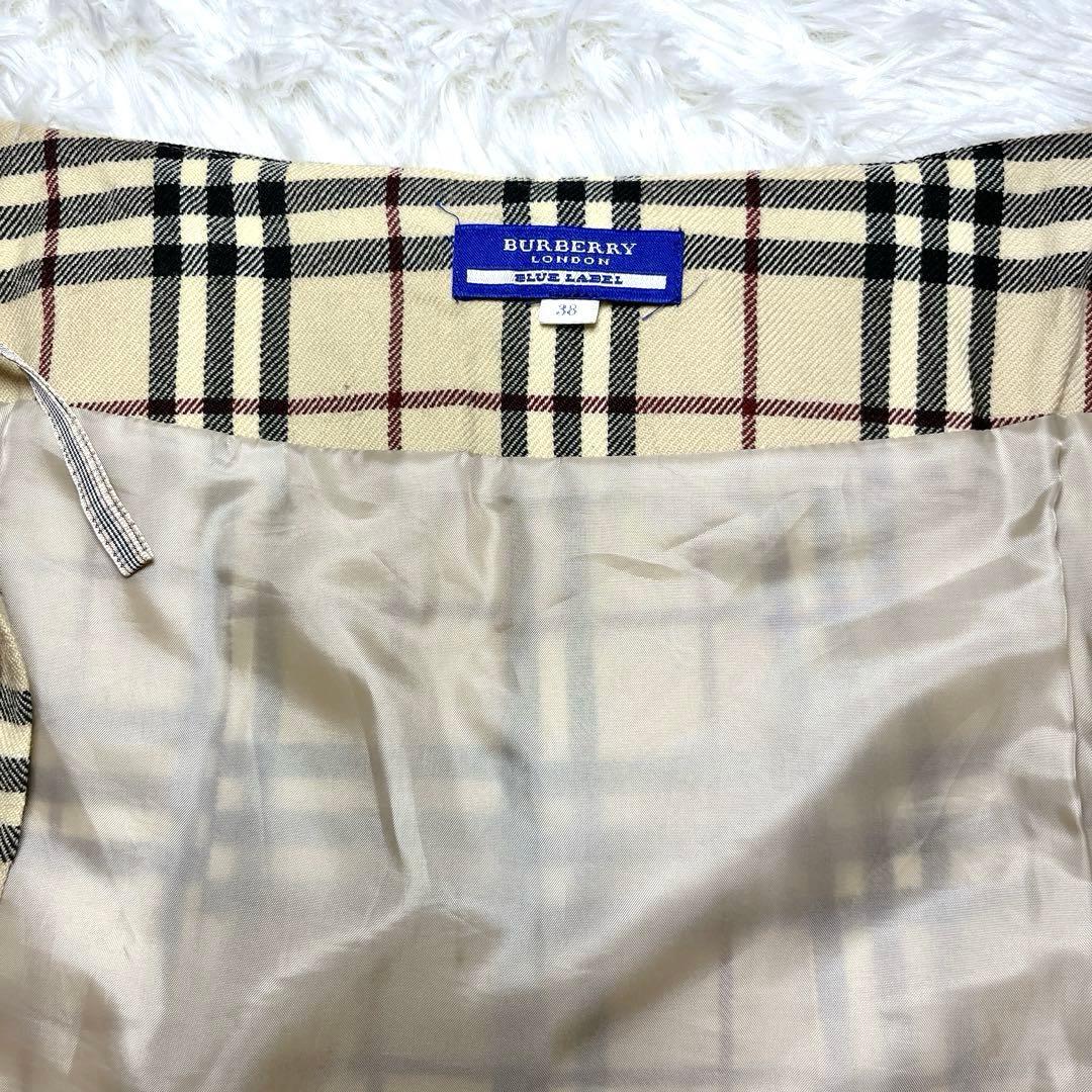 美品 バーバリー ベルト プリーツ 巻き ミニスカート チェック ベージュ